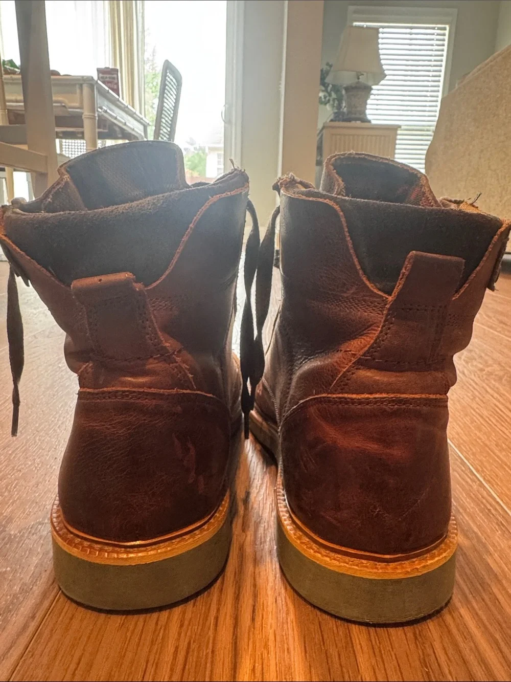 Classic Brown Leather Chukka Boots with Lace-Up Closure